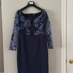 Blue Off the Shoulder Long Sleeve Sheath Dress. Ptp 18” lenght 37.5”